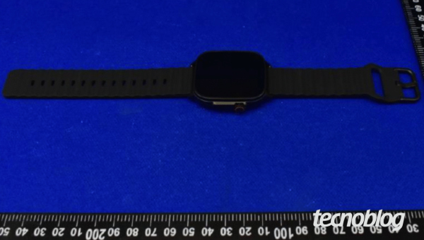 纯旭配资 realme 真我 Watch 5 智能手表证件照曝光：1.97 英寸方屏